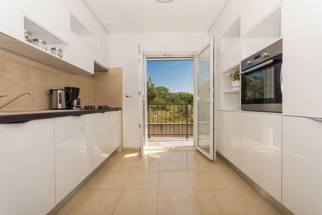 Apartments Vukman Trogir Exterior photo